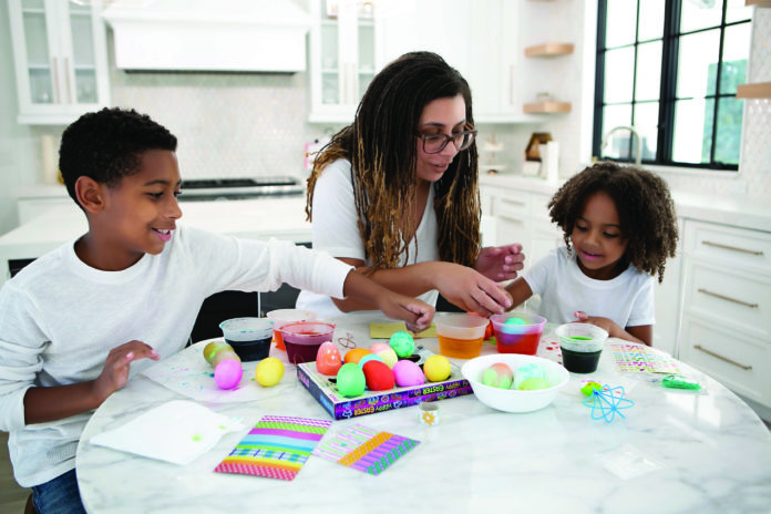 Decorating eggs for Easter! Read expert egg dyeing Ttps and other family fun ideas for the Easter holiday! Mybergen.com