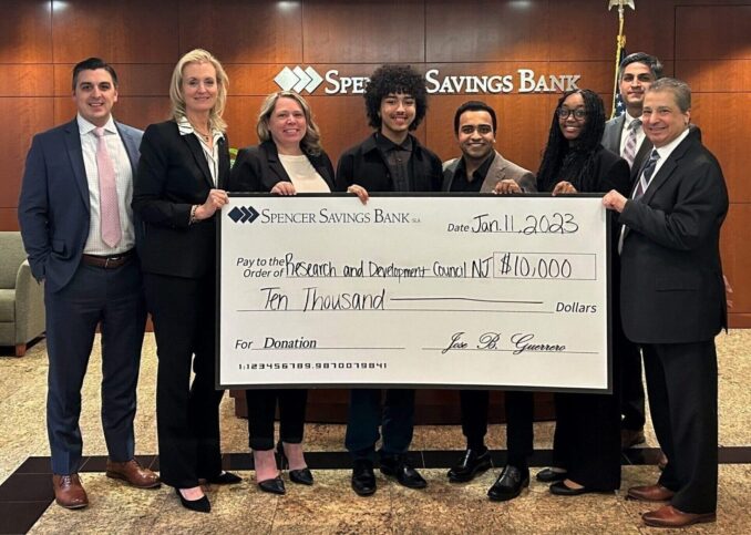 Spencer Savings Bank makes donation to support Governor's STEM Scholars Program