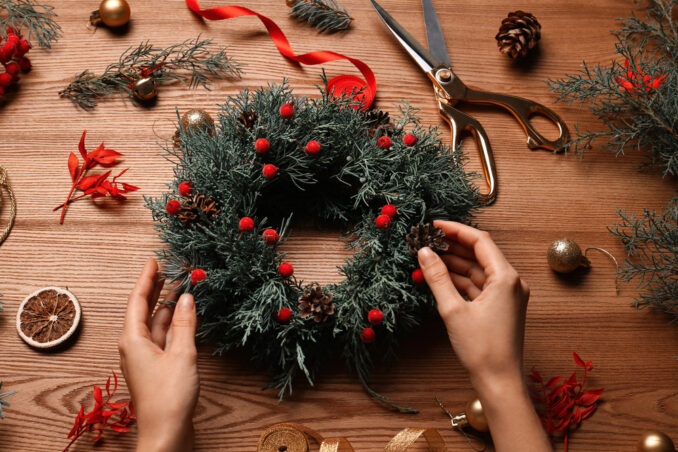 Make It-Take-It Holiday workshop at garden club of harrington park. Get details on mybergen.com