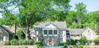 The Women’s Association for Morristown Medical Center (WAMMC) officially opened its 21st Mansion in May designer showhouse with a ribbon cutting ceremony at Wildfair, Township, New Jersey.