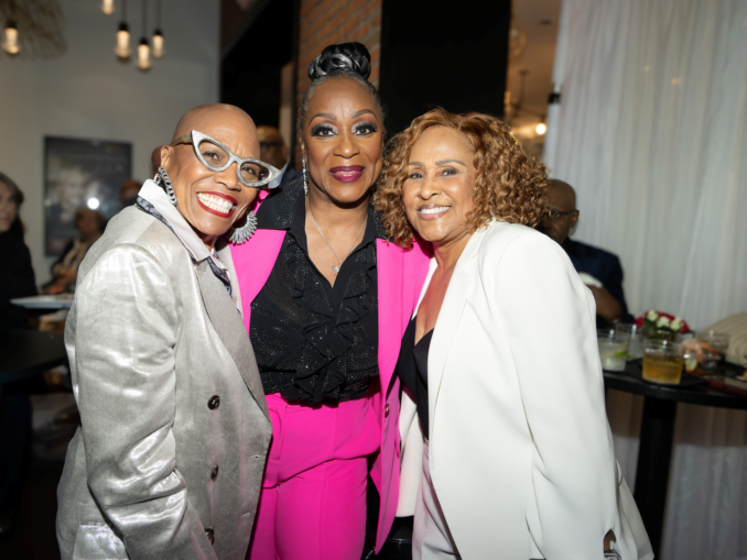Left to right: Dee Dee Bridgewater, Regina Belle, and Darlene Love salute Johnny Mathis during his “Voice of Romance” farewell concert at bergenPAC in Englewood, N.J.
